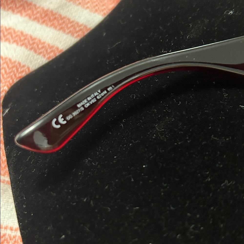 Gucci Red Frame GG Crest Sunglasses-3027/S - Picture 6 of 7
